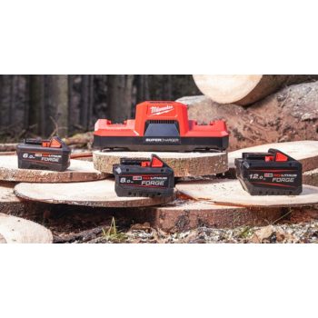 MILWAUKEE Akkumulátorok és Töltők